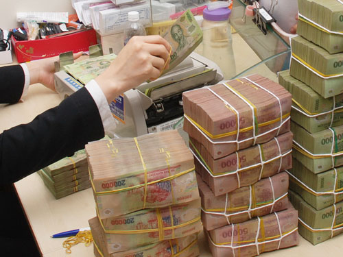 Giảm lãi suất cho vay, Sướng nhất là bất động sản?